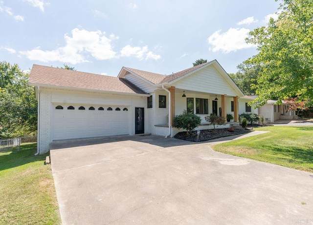 Property at 2509 Lakewood Dr, Heber Springs, AR 72543, 6 beds, 3 baths