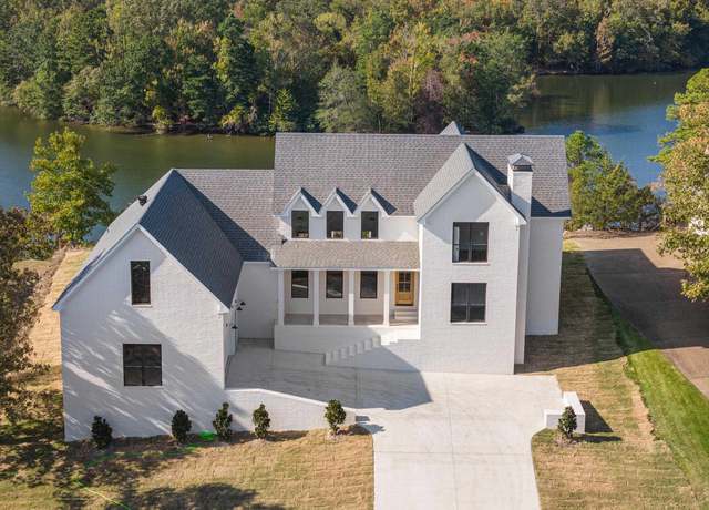 Property at 112 Lake Forest Shores Dr, Hot Springs, AR 71913, 5 beds, 3.5 baths