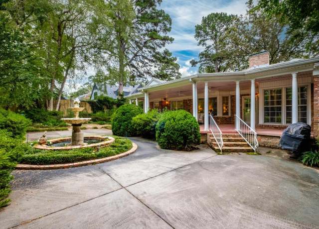 Property at 6320 Cantrell Rd, Little Rock, AR 72207, 4 beds, 4 baths