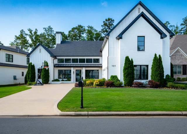 Property at 101 Hallen Ct, Little Rock, AR 72223, 4 beds, 3.5 baths