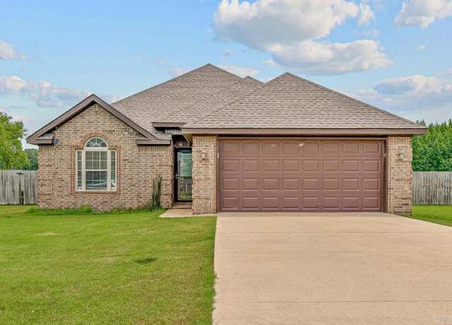 Property at 217 County Road 416, Jonesboro, AR 72404, 3 beds, 2 baths