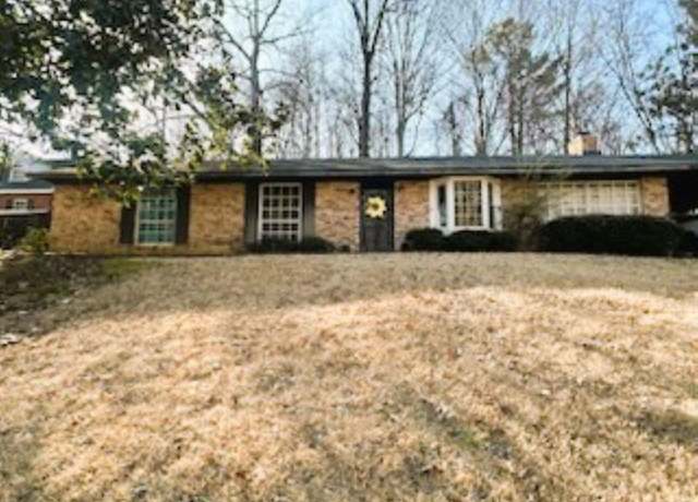 Property at 205 Woodland Dr, Helena, AR 72342, 3 beds, 2 baths