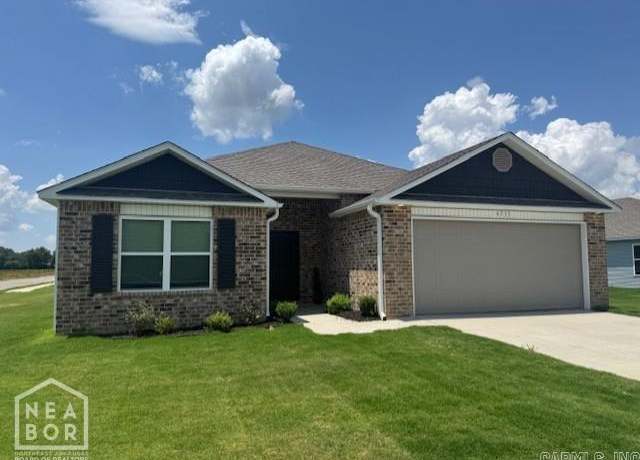 Property at 4733 Copley Dr, Jonesboro, AR 72404, 4 beds, 2 baths