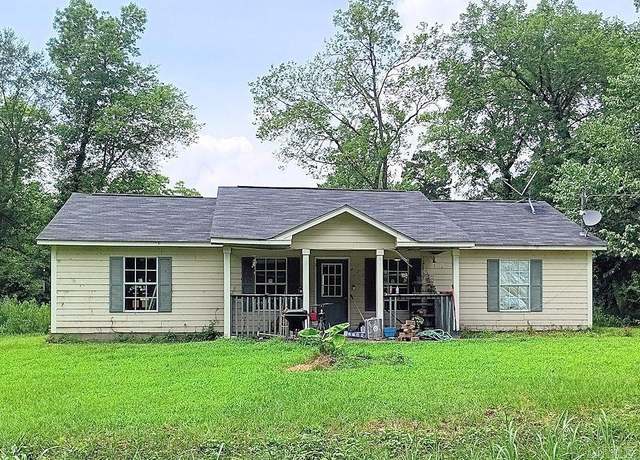 Property at 420 Happy St, Malvern, AR, 4 beds, 2 baths