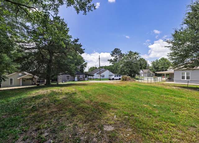 Property at 1110 Oconnell St, Arkadelphia, AR 71923