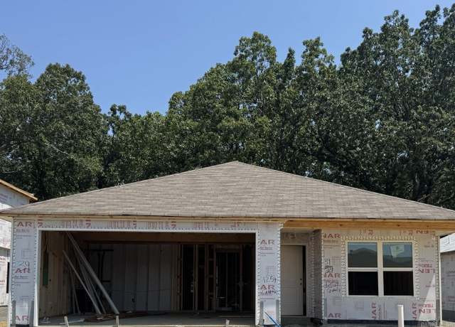 Property at 1254 Crotale St, Conway, AR 72034, 3 beds, 2 baths