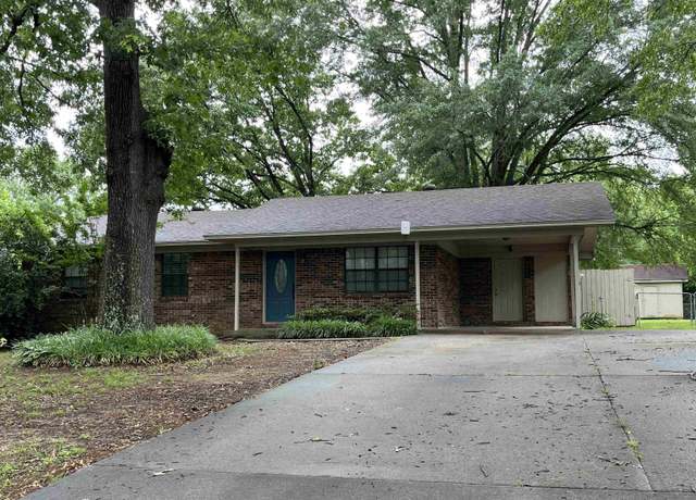 Property at 9 Brinkley St, Greenbrier, AR 72058, 3 beds, 1.5 baths