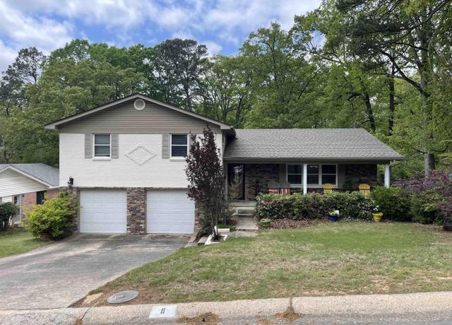 Property at 8 Evergreen Ct, Little Rock, AR 72227, 4 beds, 3 baths