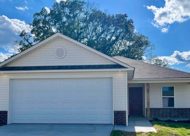 Property at 200 Leruss Blvd, Cabot, AR 72023, 4 beds, 2 baths