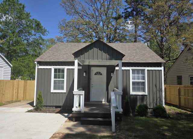 Property at 4518 W 25th, Little Rock, AR 72204, 2 beds, 2 baths