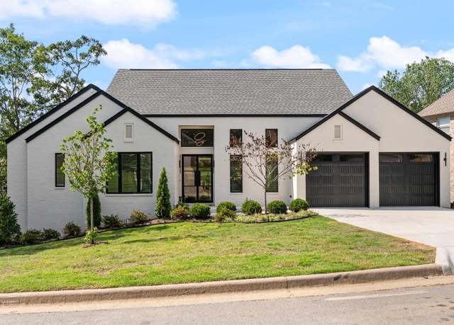 Property at 4 Chenay Dr, Little Rock, AR 72223, 3 beds, 2.5 baths
