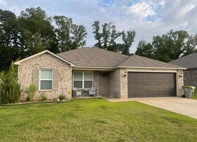 Property at 7057 Woodsgate Cv, Alexander, AR 72002, 3 beds, 2 baths