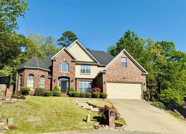 Property at 15 Wellington Woods Ct, Little Rock, AR 72211, 4 beds, 3.5 baths
