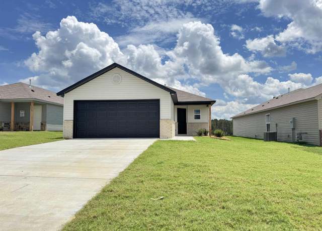 Property at 6033 Discovery Trl, Bauxite, AR 72011, 4 beds, 2 baths