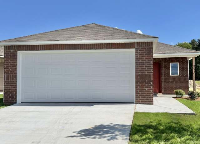 Property at 10224 Marilyn Dr, North Little Rock, AR 72113, 4 beds, 2 baths