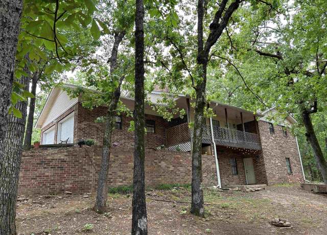 Property at 16 Pinecrest Ct, Conway, AR 72032, 3 beds, 3.5 baths