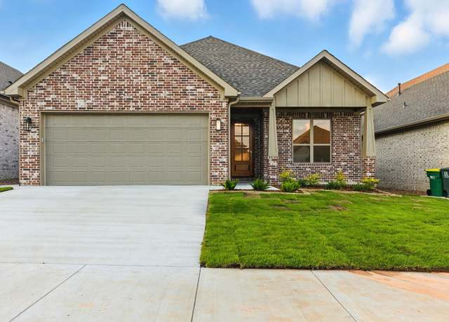 Property at 63 Copper Cir, Little Rock, AR 72223, 3 beds, 2 baths