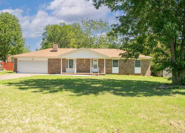Property at 715 Foxboro Dr, Jacksonville, AR 72076, 4 beds, 2 baths
