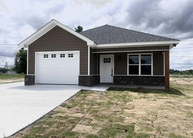Property at 2708 S Belair, Pine Bluff, AR 71601, 3 beds, 2 baths