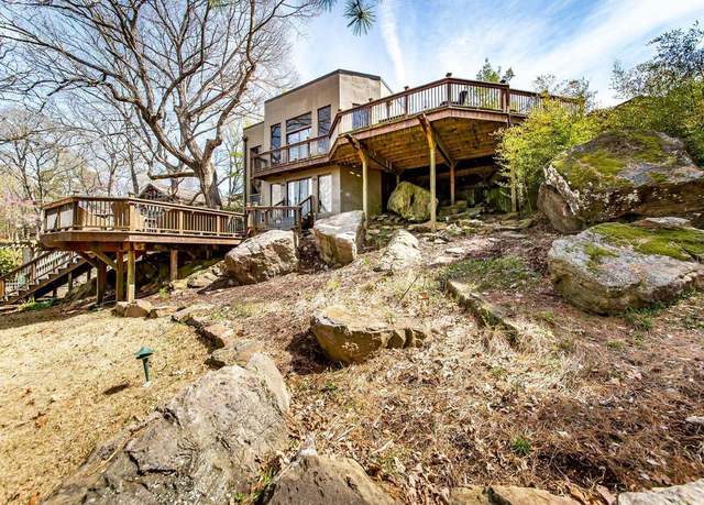 Property at 717 Rock Ledge Ln, Heber Springs, AR 72543, 5 beds, 5 baths