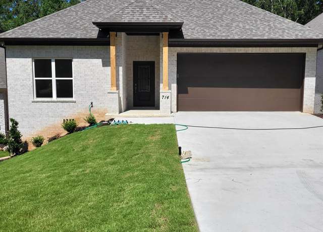 Property at 714 Atkins Rd, Little Rock, AR 72211, 3 beds, 2 baths