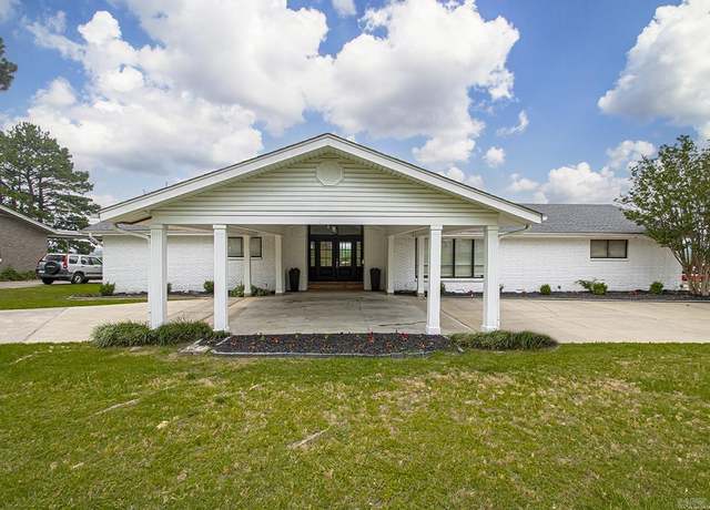 Property at 800 Cherry Hl, North Little Rock, AR 72116, 3 beds, 2.5 baths