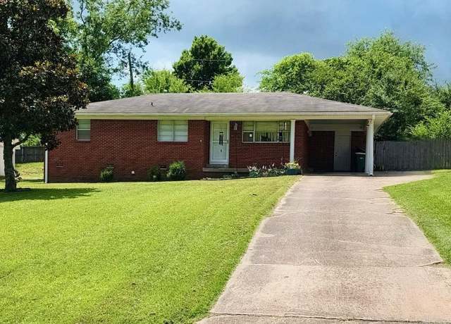 Property at 6312 Sandy Ln, Little Rock, AR 72204, 3 beds, 1.5 baths