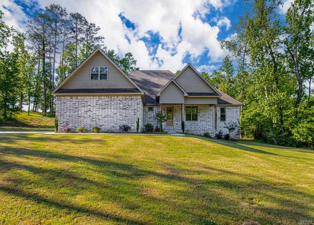Property at 3021 Navajo, Benton, AR 72019, 5 beds, 3.5 baths