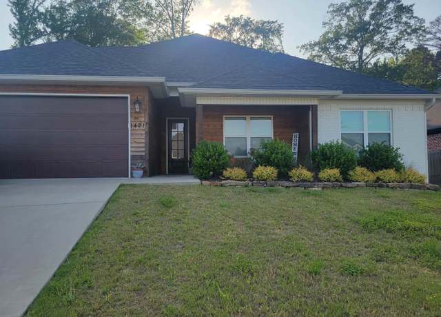 Property at 1421 Woolridge Dr, Benton, AR, 4 beds, 2 baths