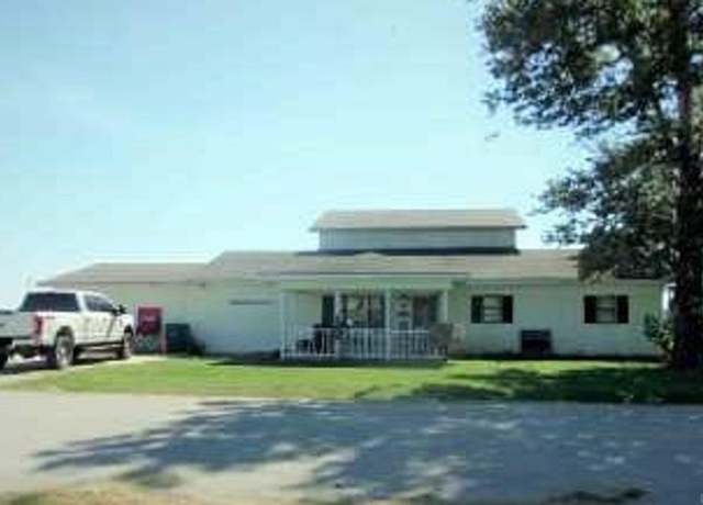 Property at 824 E 8th, Rector, AR 72461, 3 beds, 2.5 baths