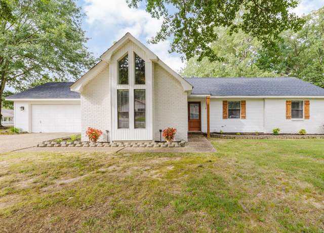 Property at 2501 Brookwood, Benton, AR 72015, 3 beds, 2 baths