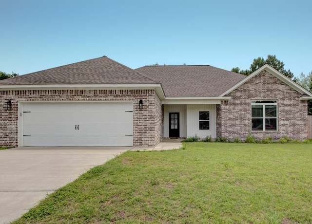 Property at 226 Shamsie Ln, White Hall, AR 71602, 3 beds, 2 baths
