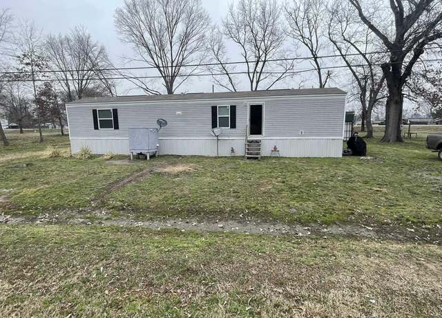 Property at 402 E Railroad Ave, Humphrey, AR 72073, 2 beds, 2 baths