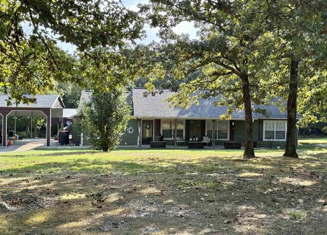Property at 466 Rock Ridge Rd, Little Rock, AR 72210, 4 beds, 2 baths