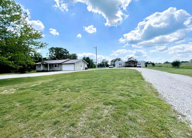 Property at 820 Autumnwood Rd, Ash Flat, AR 72513, 3 beds, 2 baths