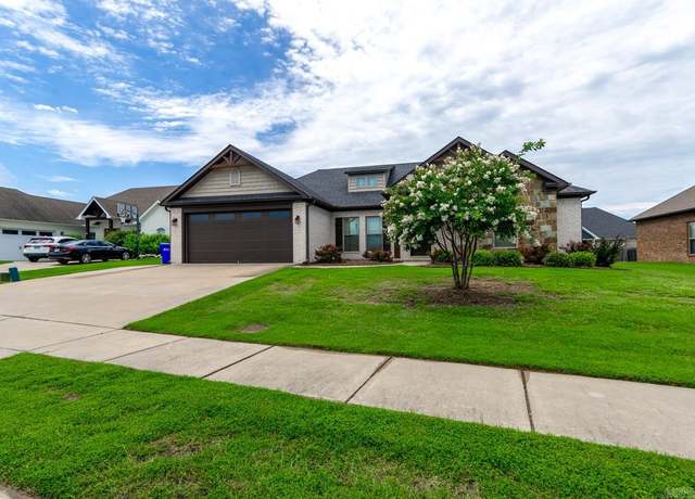 Property at 1715 Josh Dr, Conway, AR 72034, 4 beds, 2 baths