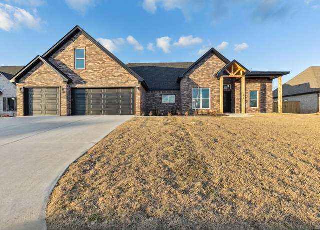 Property at 6048 Majestic Waters Dr, Benton, AR 72019, 4 beds, 3 baths