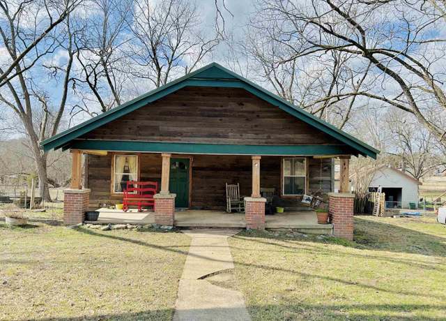 Property at 205 S Main, Okolona, AR, 2 beds, 1 bath