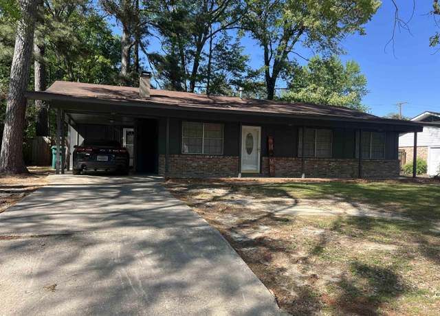 Property at 2609 Sherwood Frst, Pine Bluff, AR 71603, 3 beds, 2 baths