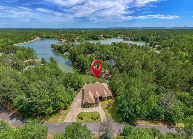 Property at 15 Serenar Way, Hot Springs Village, AR 71909, 3 beds, 3.5 baths