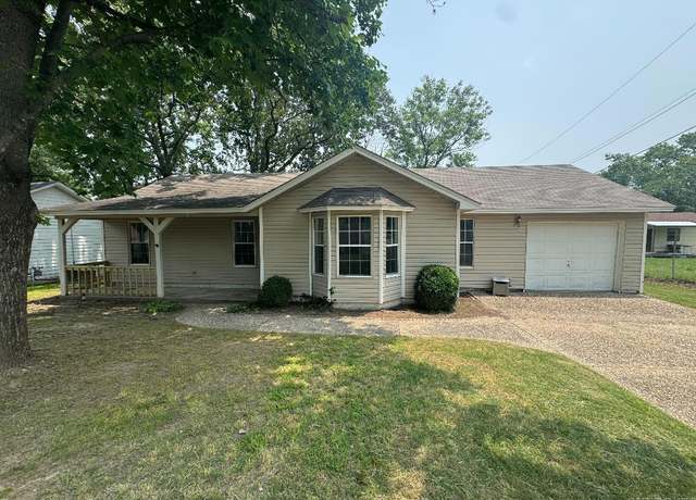 Property at 108 Mayfair Cv, Sherwood, AR 72120, 3 beds, 2 baths