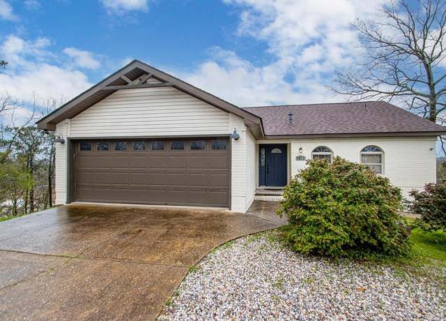 Property at 1411 Lakeshore, Hot Springs, AR 71913, 4 beds, 4.5 baths