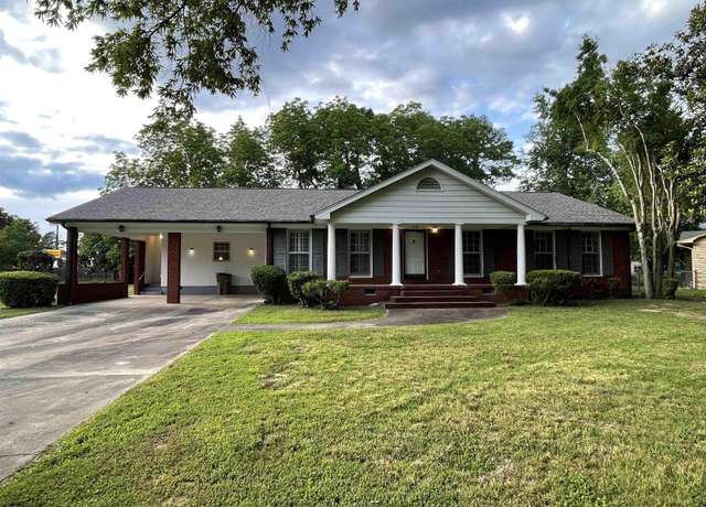 Property at 205 Calvert Rd, Forrest City, AR 72335, 3 beds, 2 baths