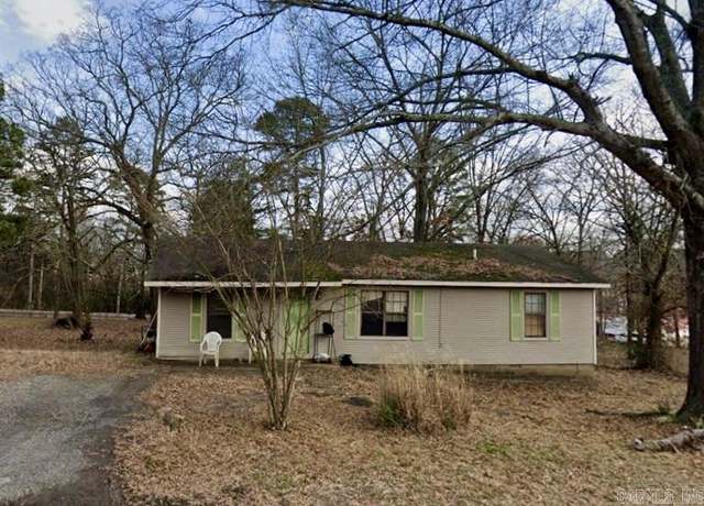 Property at 112 Austin St, Pangburn, AR 72121, 3 beds, 2 baths