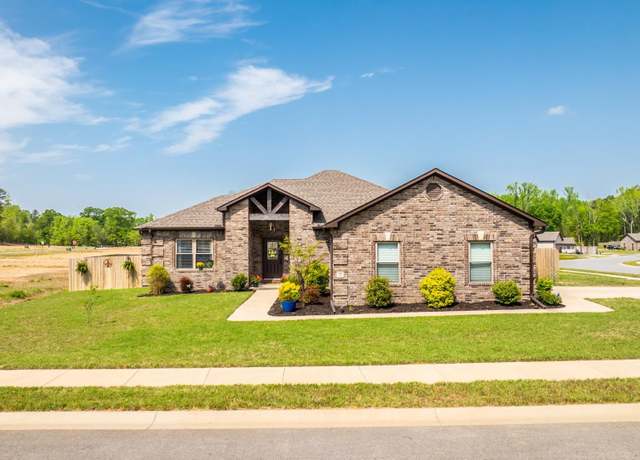 Property at 37 Aberdeen Dr, Cabot, AR 72023, 3 beds, 2 baths