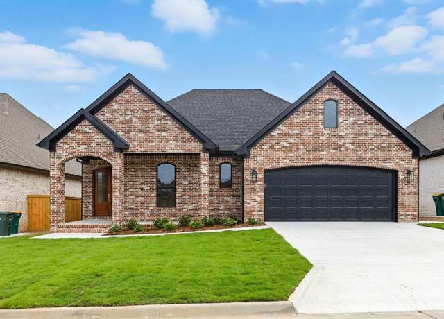 Property at 66 Copper Cir, Little Rock, AR 72223, 3 beds, 2.5 baths