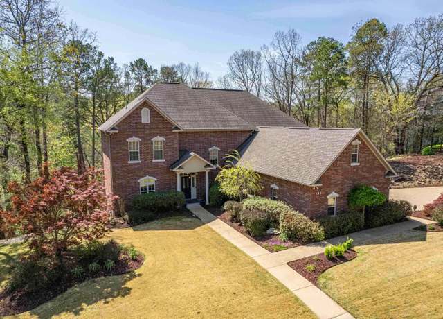 Property at 134 Ravenwood Pl, Hot Springs, AR 71901, 4 beds, 3.5 baths