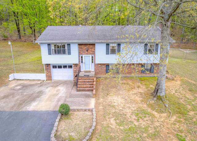 Property at 19 Cedar Hill Rd, Conway, AR 72032, 4 beds, 3 baths