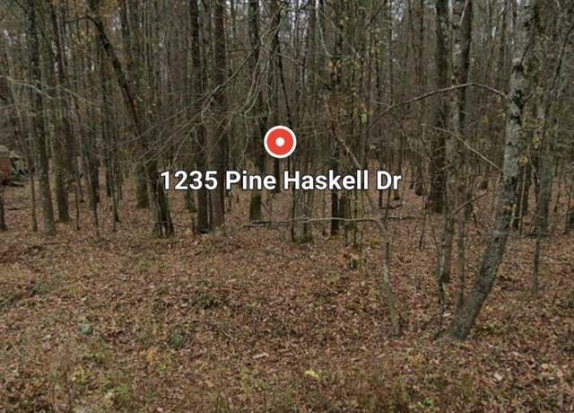 Property at 1235 N Pine Dr, Haskell, AR 72015, 1 bed, 1 bath