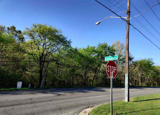 Property at 28xx Malvern Rd, Hot Springs, AR 71901